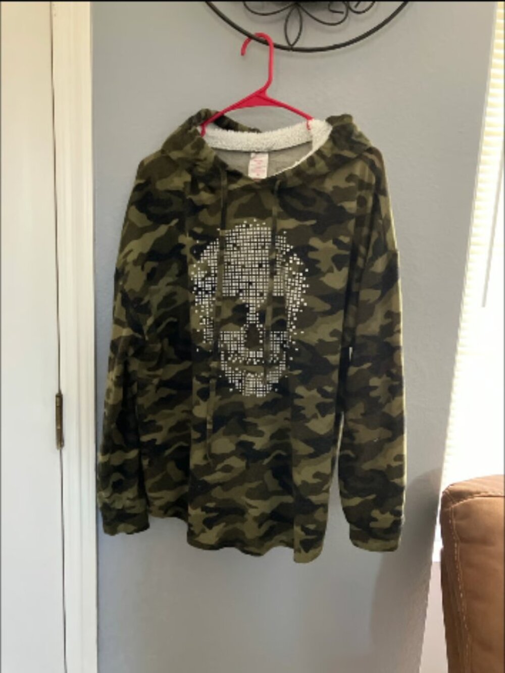 No Boundaries Brand size XXL Camo Pattern Hoodie with a Skull on the Front